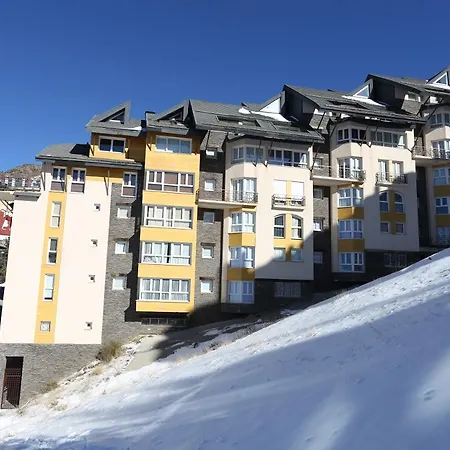 Miramar A Pie De Pista - Atico Duplex , 4 Apartment