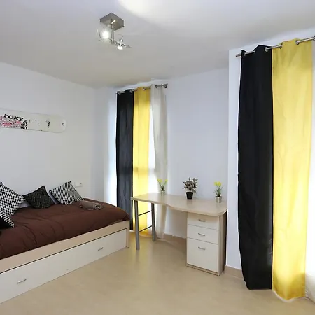 Apartamento Miramar A Pie De Pista - ático Duplex , 4 Serra Nevada