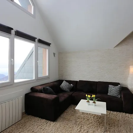 Miramar A Pie De Pista - Atico Duplex , 4 Apartment